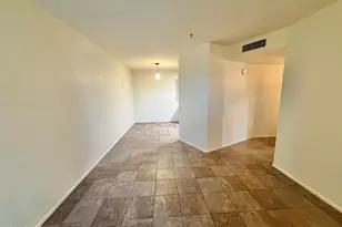 8625 E Belleview Pl, Scottsdale, AZ 85257 - Photo 2