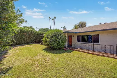 5125 E Osborn Road, Phoenix, AZ 85018 - Photo 1