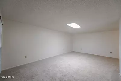 10837 W Santa Fe Drive, Sun City, AZ 85351 - Photo 8