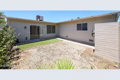 10837 W Santa Fe Drive, Sun City, AZ 85351 - Photo 48