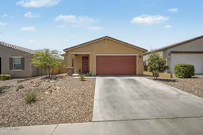 4611 W Greenleaf Drive, San Tan Valley, AZ 85144 - Photo 2