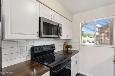 330 W Tonopah Drive #5, Phoenix, AZ 85027 - Photo 20