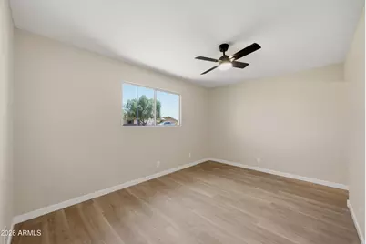 252 E 9th Drive, Mesa, AZ 85210 - Photo 12