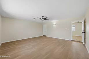 252 E 9th Dr, Mesa, AZ 85210 - Photo 20