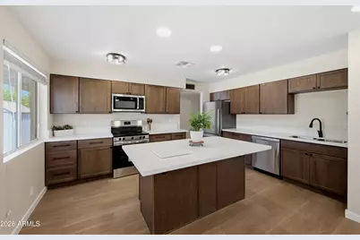 252 E 9th Drive, Mesa, AZ 85210 - Photo 4