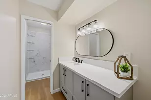 252 E 9th Dr, Mesa, AZ 85210 - Photo 14