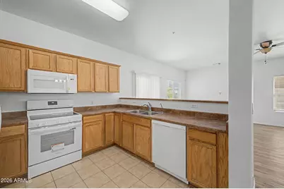 8777 W Dahlia Drive, Peoria, AZ 85381 - Photo 8