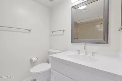7840 N 7th Street #9, Phoenix, AZ 85020 - Photo 16