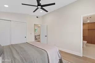 3921 E Sahuaro Dr, Phoenix, AZ 85028 - Photo 24