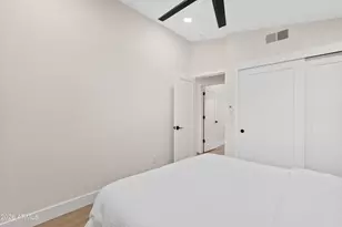 3921 E Sahuaro Dr, Phoenix, AZ 85028 - Photo 22
