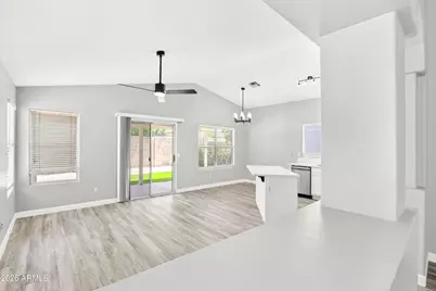 3046 W Abraham Lane, Phoenix, AZ 85027 - Photo 8