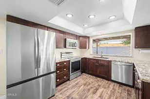 5503 W Cinnabar Ave, Glendale, AZ 85302 - Photo 10