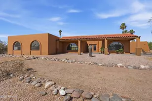 10643 N Indian Wells Dr, Fountain Hills, AZ 85268 - Photo 2