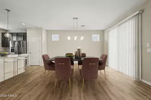 887 S Swallow Ln, Gilbert, AZ 85296 - Photo 10