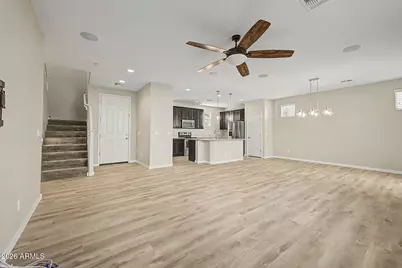 887 S Swallow Lane, Gilbert, AZ 85296 - Photo 8