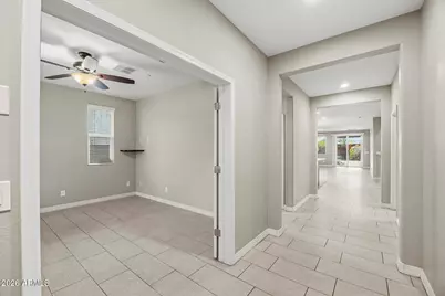 22070 N 97th Glen, Peoria, AZ 85383 - Photo 8