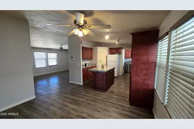 2200 N Delaware Drive #32, Apache Junction, AZ 85120 - Photo 4
