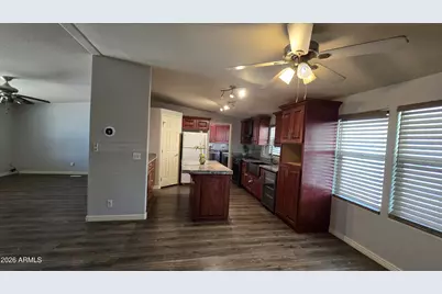2200 N Delaware Drive #32, Apache Junction, AZ 85120 - Photo 6