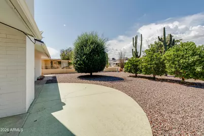 10551 W Prairie Hills Circle, Sun City, AZ 85351 - Photo 16