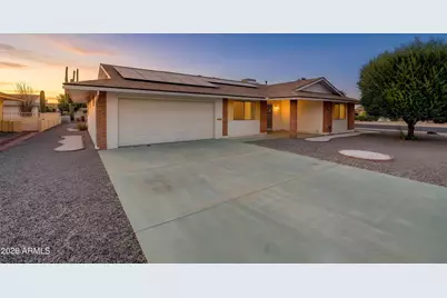 10551 W Prairie Hills Circle, Sun City, AZ 85351 - Photo 2