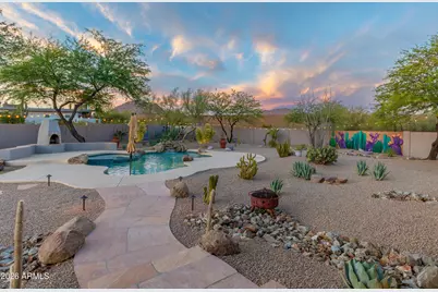 8626 E Santa Catalina Drive, Scottsdale, AZ 85255 - Photo 2