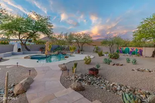 8626 E Santa Catalina Dr, Scottsdale, AZ 85255 - Photo 2
