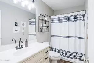 12460 W Hummingbird Terrace, Peoria, AZ 85383 - Photo 16