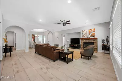 2414 W Mineral Road, Phoenix, AZ 85041 - Photo 6