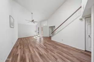 27 E Betty Elyse Ln, Phoenix, AZ 85022 - Photo 16