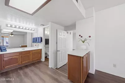 27 E Betty Elyse Lane, Phoenix, AZ 85022 - Photo 40