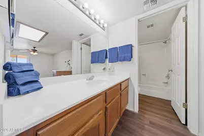 27 E Betty Elyse Lane, Phoenix, AZ 85022 - Photo 44