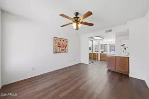 27 E Betty Elyse Ln, Phoenix, AZ 85022 - Photo 38
