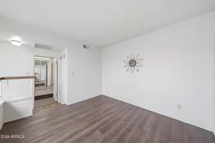 27 E Betty Elyse Ln, Phoenix, AZ 85022 - Photo 36