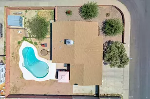 5532 N 68th Ave, Glendale, AZ 85303 - Photo 4