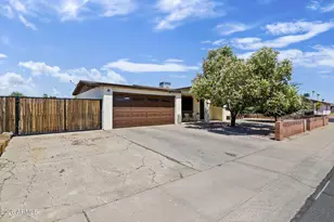 5532 N 68th Ave, Glendale, AZ 85303 - Photo 2