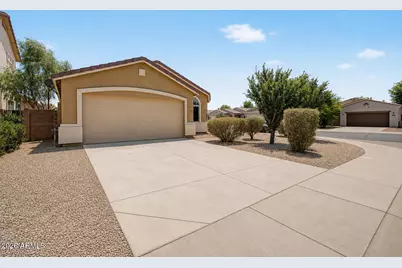 45789 W Rainbow Drive, Maricopa, AZ 85139 - Photo 2