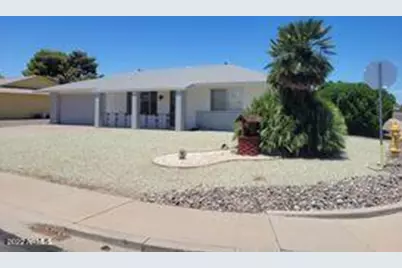 20032 N Willow Creek Circle, Sun City, AZ 85373 - Photo 2