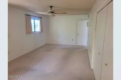 20032 N Willow Creek Circle, Sun City, AZ 85373 - Photo 8