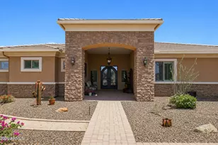 18214 W San Miguel Ct, Litchfield Park, AZ 85340 - Photo 6
