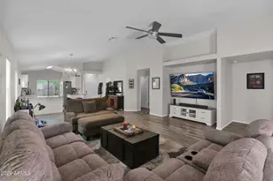 2258 E Soft Wind Dr, Phoenix, AZ 85024 - Photo 6