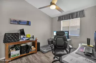 2258 E Soft Wind Dr, Phoenix, AZ 85024 - Photo 24