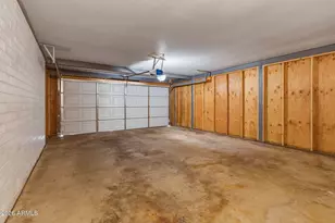 3636 W Keim Dr, Phoenix, AZ 85019 - Photo 2