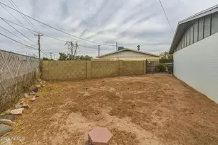 3636 W Keim Dr, Phoenix, AZ 85019 - Photo 36
