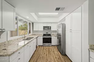 2820 S George Dr, Tempe, AZ 85282 - Photo 18