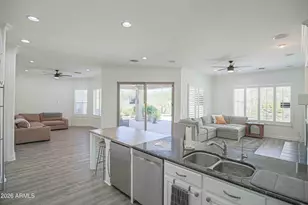27605 N 56th Ln, Phoenix, AZ 85083 - Photo 10