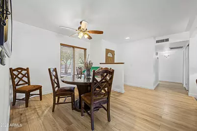 5746 W Desert Cove Avenue, Glendale, AZ 85304 - Photo 2