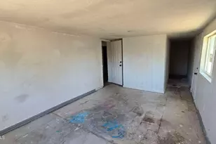 1617 W Tierra Buena Ln, Phoenix, AZ 85023 - Photo 10