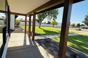 8663 E Winnston Cir, Mesa, AZ 85212 - Photo 4