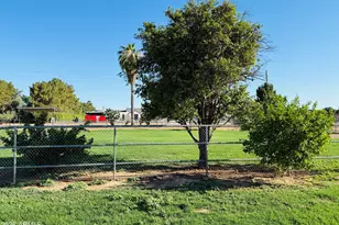 8663 E Winnston Cir, Mesa, AZ 85212 - Photo 14