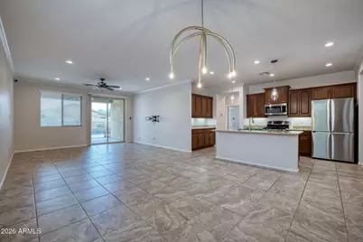 9937 W Andrea Drive, Peoria, AZ 85383 - Photo 4